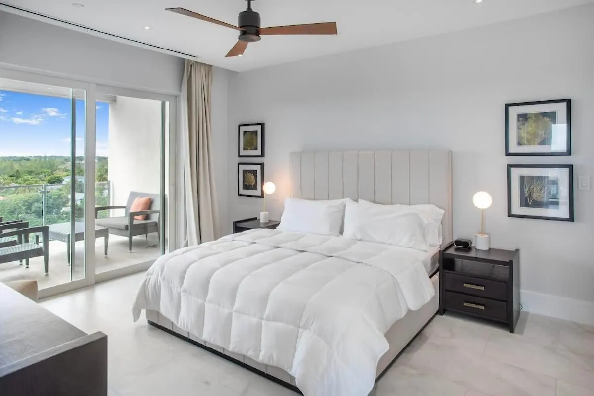 Apartment One Bedroom Condo At One Cable Beach Nassau